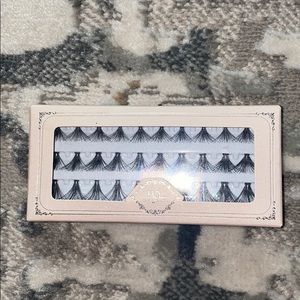 House of Lashes individual cluster lashes